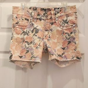 Miss Me Girl's 14 Floral Rose 5 Pocket Shorts